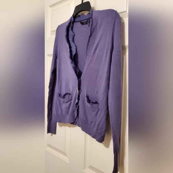 Daisy Fuentes Lavander Chiffon Trim V-neck Button Pocket Cardigan Sweater, PS - Picture 2 of 9